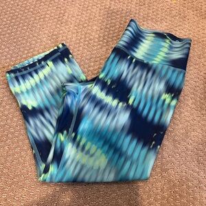 Champion performance size M woman capri length leggings